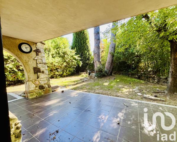 Maison à vendre 7 pièces 206 m² Bagnols-sur-Cèze