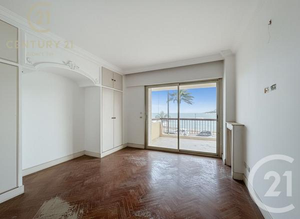 Appartement F3 à vendre  3 pièces - 94,60 m2 ANTIBES - 06