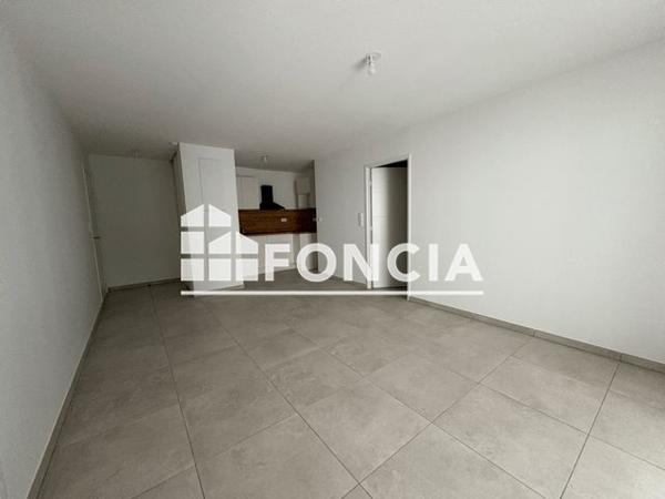 Location Appartement 2 pièces 43.4 m² - 6 Rue François Feynes, ZAC du Quartier de L?Hours Beziers 34500