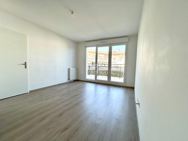 Appartement Villennes Sur Seine 2 pièce(s) 40.60 m2 187 000 € **  - Référence  9287