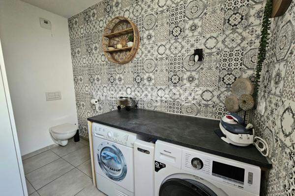 Appartement à vendre 3 pièces de 70 m² à Lançon-Provence