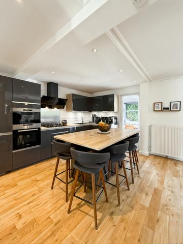 Conflans-Sainte-Honorine (78700) Maison familiale de 120 m² – 3/4 chambres – Jardin & terrasse Proche CENTRE-VILLE / GARE SNCF