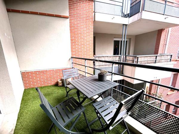Toulouse 31300 SAINT CYPRIEN en Bord de Garonne Bel appartement T2 Meublé de 47.47m² Loggia 5.39m² parking sous sol