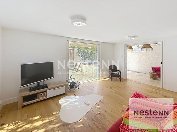 Maison plain pied à vendre à Mudaison - 4 chambres, garage, piscine et confort moderne !