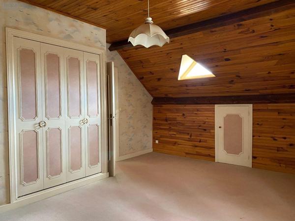 Maison individuelle à vendre à Paray-le-Monial en Saône-et-Loire (71600), ref : M-P-CA   
NORD