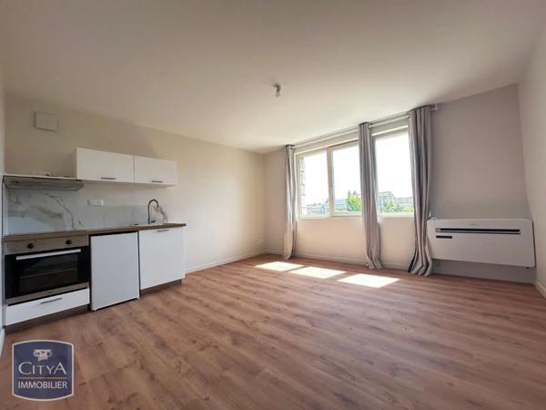 Appartement à louer 2 pièces 33.41m² Niort (79000)