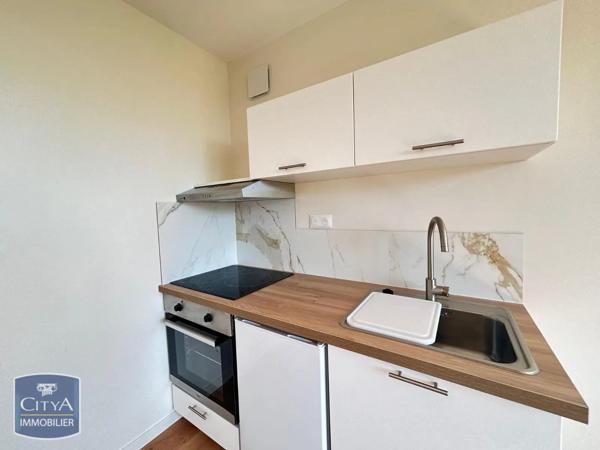Appartement à louer 2 pièces 33.41m² Niort (79000)