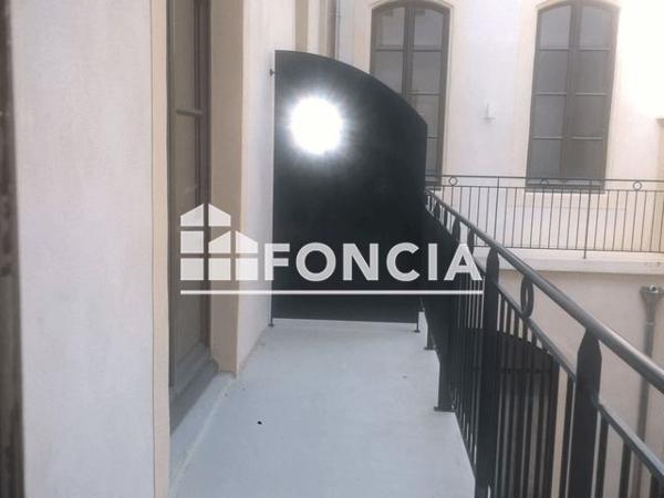 Location Appartement 3 pièces 64.53 m² - 7 RUE FRESQUE Nimes 30000