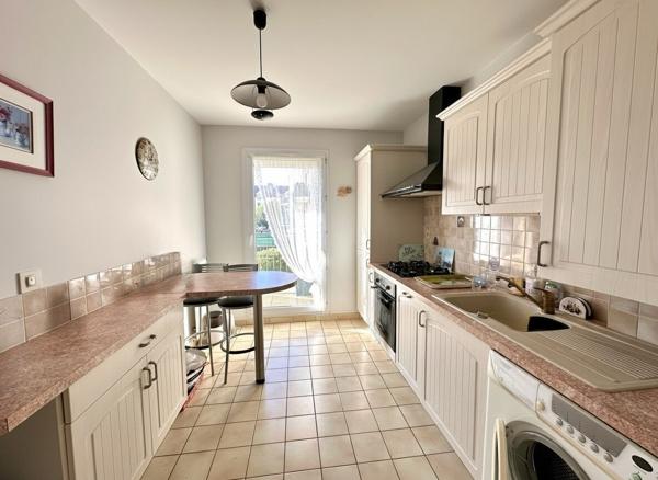 Appartement Bussy Saint Georges 4 pièces 80.05 m2