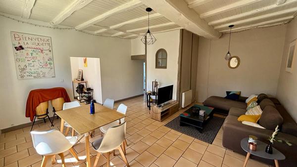 À VENDRE EN EXCLUSIVITÉ, MAISON EN PLEIN CENTRE-VILLE DE CHOLET