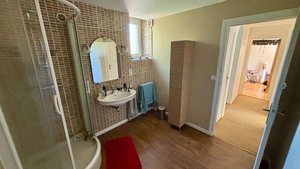 À VENDRE EN EXCLUSIVITÉ, MAISON EN PLEIN CENTRE-VILLE DE CHOLET