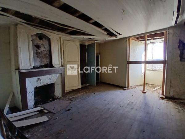 Achat immeuble Saint-Flour - 7 pièce(s) - 260 m² - 107 500 €