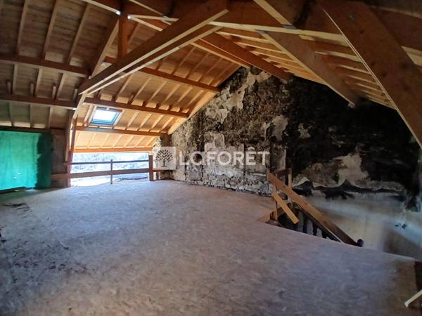 Achat immeuble Saint-Flour - 7 pièce(s) - 260 m² - 107 500 €