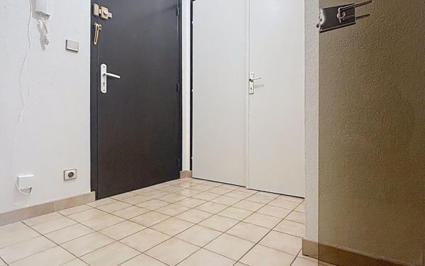 Appartement à louer    3 pièces • 63 m2 Ambilly