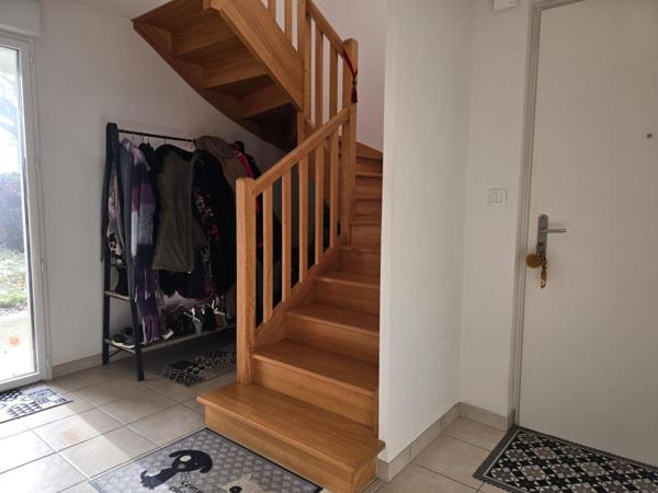 Coup de cœur : maison lumineuse avec terrasse et garage au calme