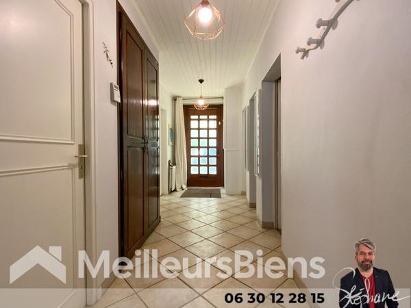 Maison centre ville de Jonzac avec espace pro