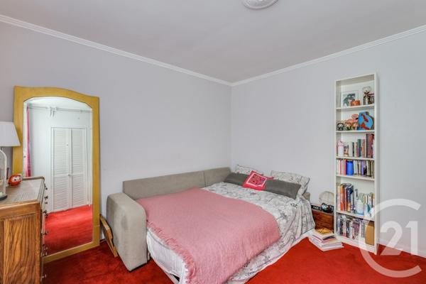 Appartement F4 à vendre  4 pièces - 72,77 m2 PARIS - 75018