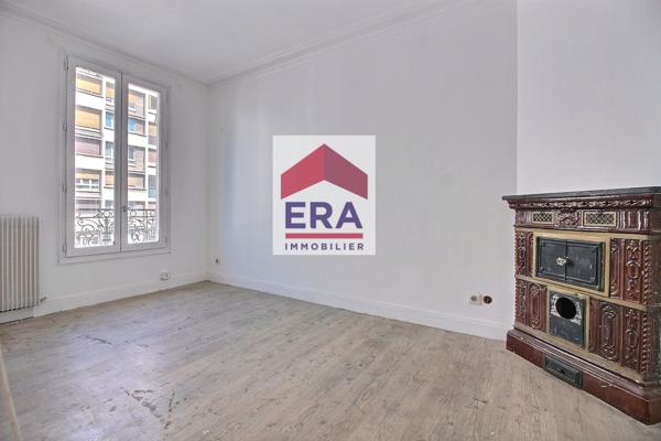 2 pièces au pied du métro