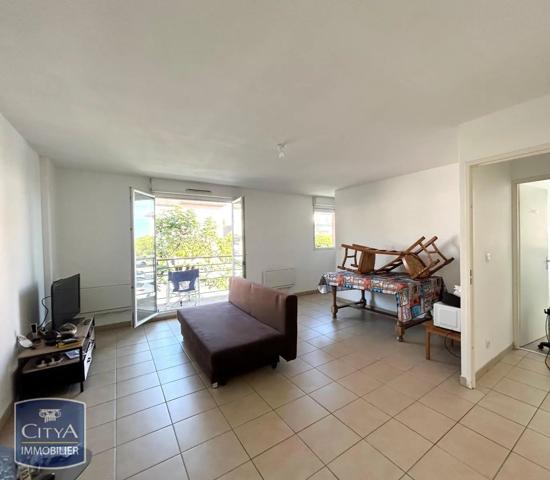 Appartement à louer 2 pièces 48.35m² Lux (71100)