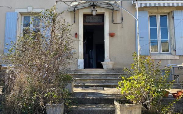 Maison à vendre    6 pièces •  Le Teil
