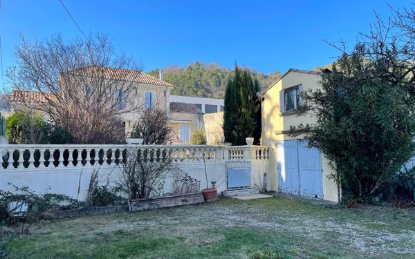 Maison à vendre    6 pièces •  Le Teil