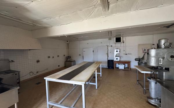 Maison à vendre    6 pièces • 216 m2 Riez