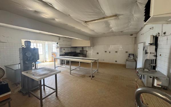 Maison à vendre    6 pièces • 216 m2 Riez