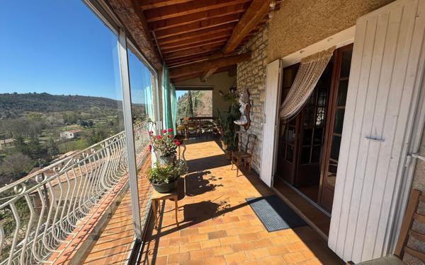 Maison à vendre    6 pièces • 216 m2 Riez