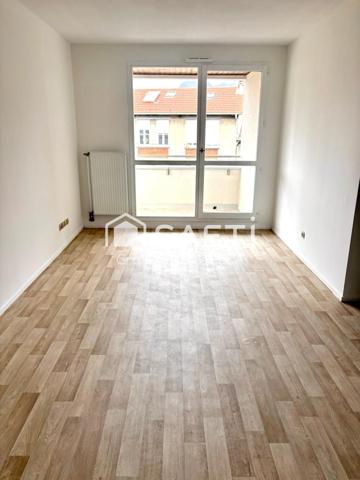 TRES BEL APPARTEMENT DE 72 M RENOVE - NORMES PMR - AVEC ASCENSEUR