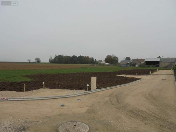 Terrain à Batir à vendre à Cravant dans le Loiret (45190), ref : 091/1478