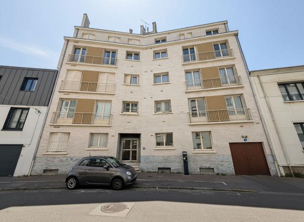 Nantes ? Appartement 104 m², 4 chambres, grande terrasse, garage + dépendances
