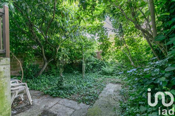 House for sale 5 rooms 104 m² Fontenay-sous-Bois