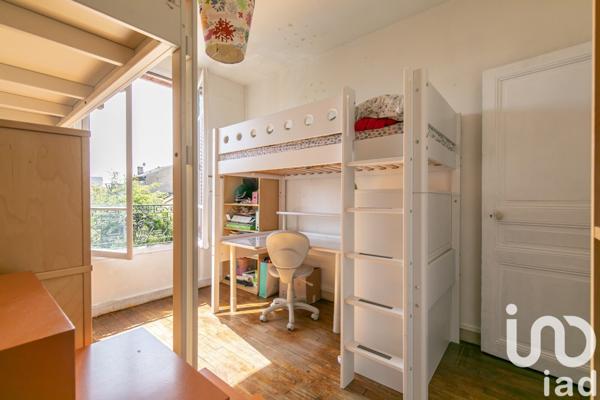 House for sale 5 rooms 104 m² Fontenay-sous-Bois