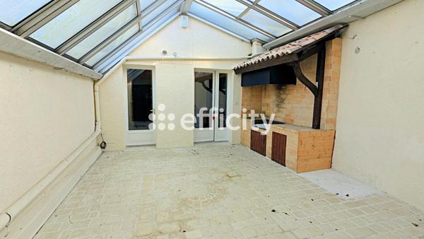Immeuble 7 pièces - 205 m²