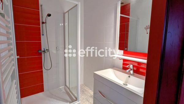 Immeuble 7 pièces - 205 m²