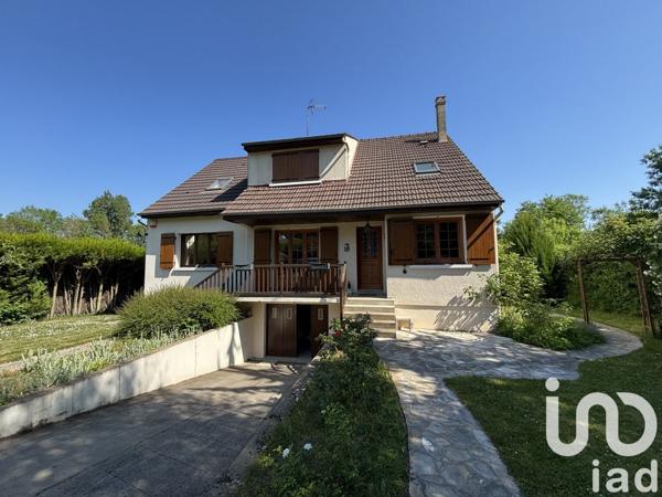 Maison 7 pièces de 150 m² à Dormelles (77130)