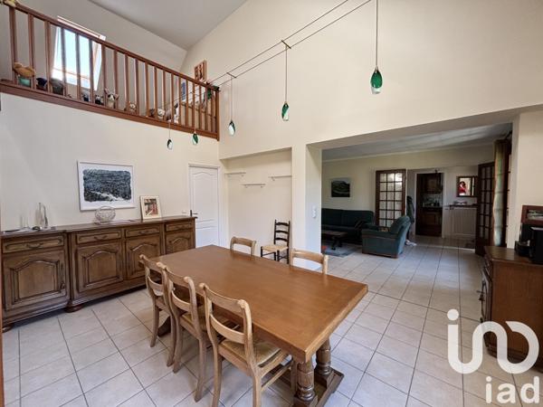 Maison 7 pièces de 150 m² à Dormelles (77130)