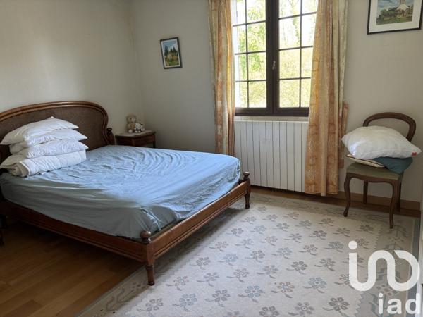 Maison 7 pièces de 150 m² à Dormelles (77130)