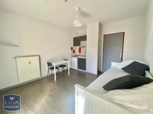 Appartement à louer 1 pièce 19m²
