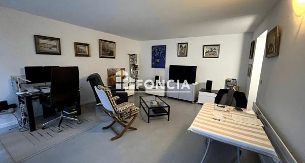À vendre Appartement 2 pièces 49 m² - Tours 37000