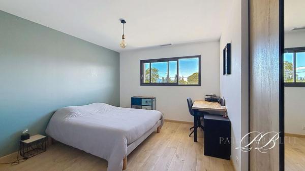 Villa contemporaine de 280 m²  à Saint-Feliu d'avall