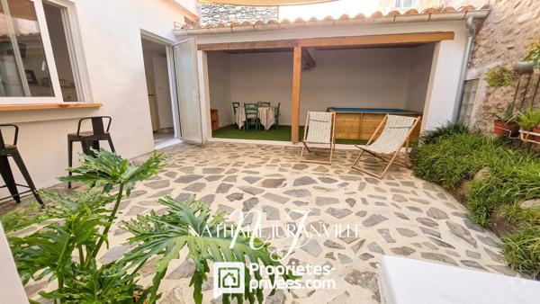 Maison de village rénovée, 5 pièces, 158 m2, garage et patio