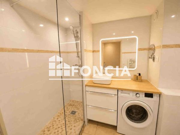 Location Studio meublé 29.3 m² - Mandelieu La Napoule 06210
