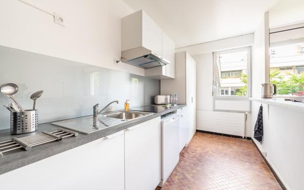 Appartement à vendre    1 pièce • 34,30 m2 Paris 6