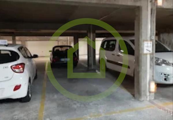 Parking intérieur à CHAMBERY (73000)
