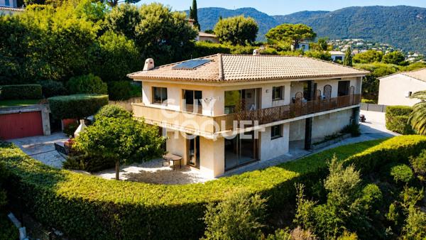 Maison à vendre de 7 pièces de 181 m²