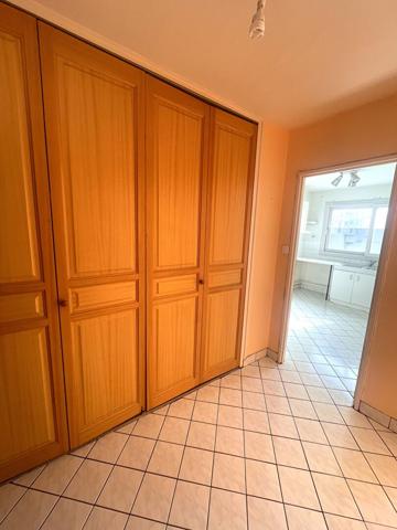 APPARTEMENT T3 BON ETAT
