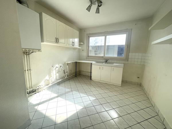 APPARTEMENT T3 BON ETAT