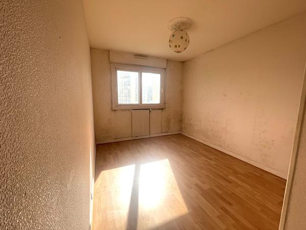 APPARTEMENT T3 BON ETAT