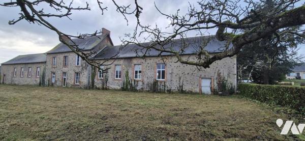 LA CORNUAILLE LOT n°1  D'UNE ANCIENNE ÉCOLE 270 M² COUR PRÉAU JARDIN SUR UNE PARCELLE DE 1 000 m²